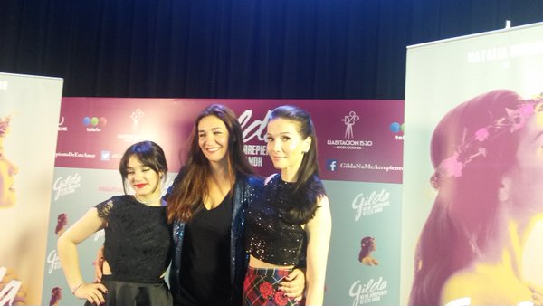 Natalia Oreiro anticipa el filme “Gilda” en Rusia y canta con sus fans