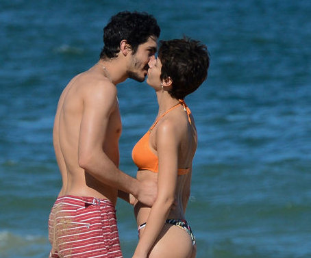 Chino DarÃ­n y Ursula CorberÃ³, vacaciones antes de los estrenos - laubfal