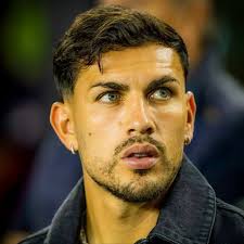 paredes.jpg
